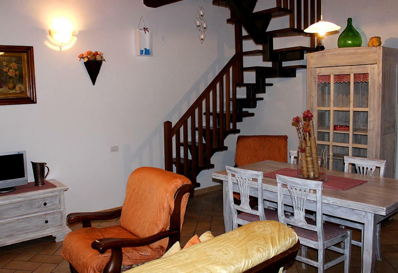 Apartamento Mina House Campi Bisenzio Exterior foto