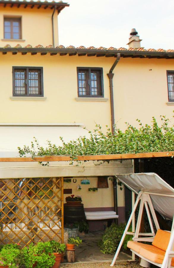 Apartamento Mina House Campi Bisenzio Exterior foto